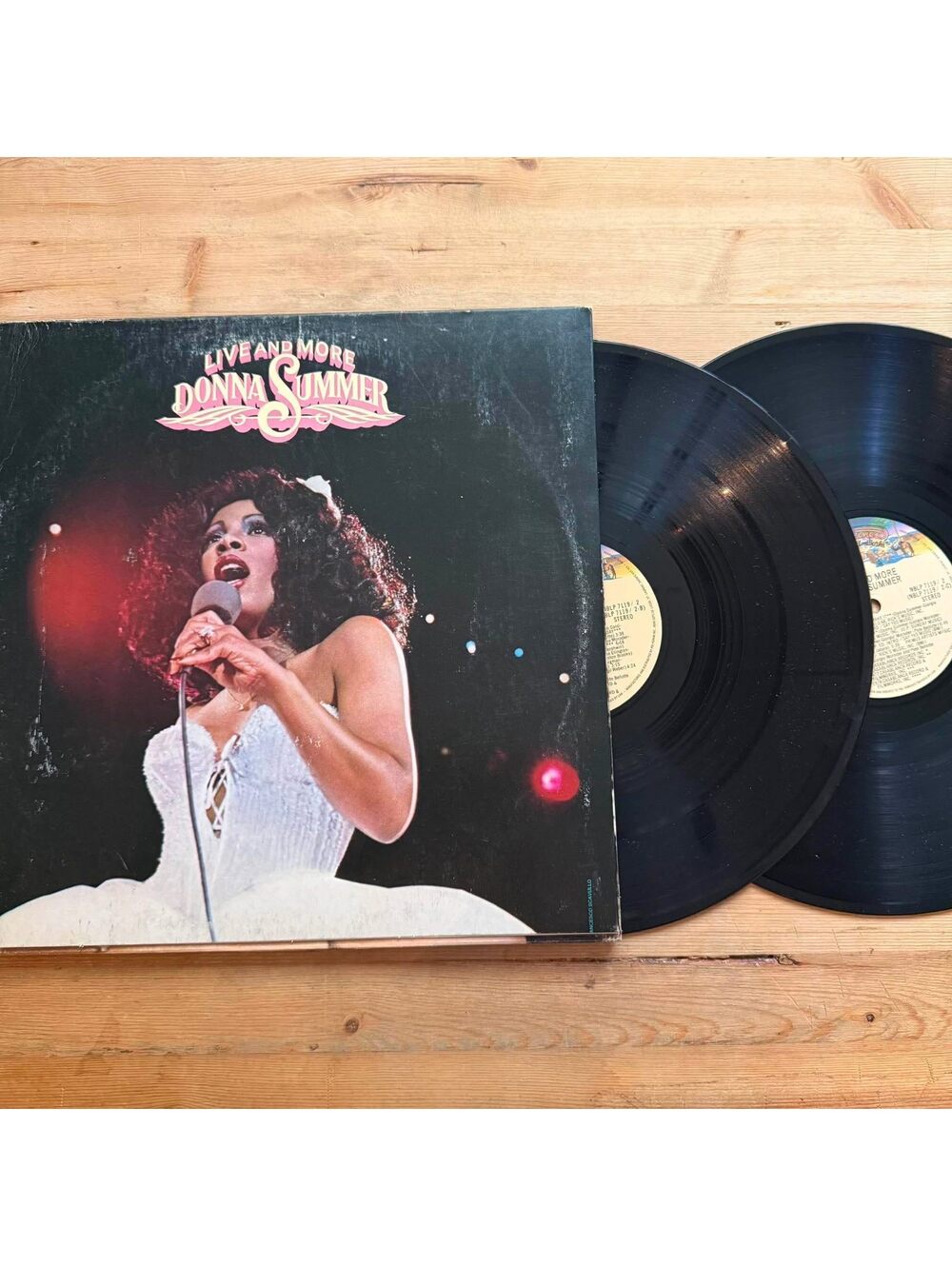 Donna Summer - Live and More 33rpm VG+ VR25